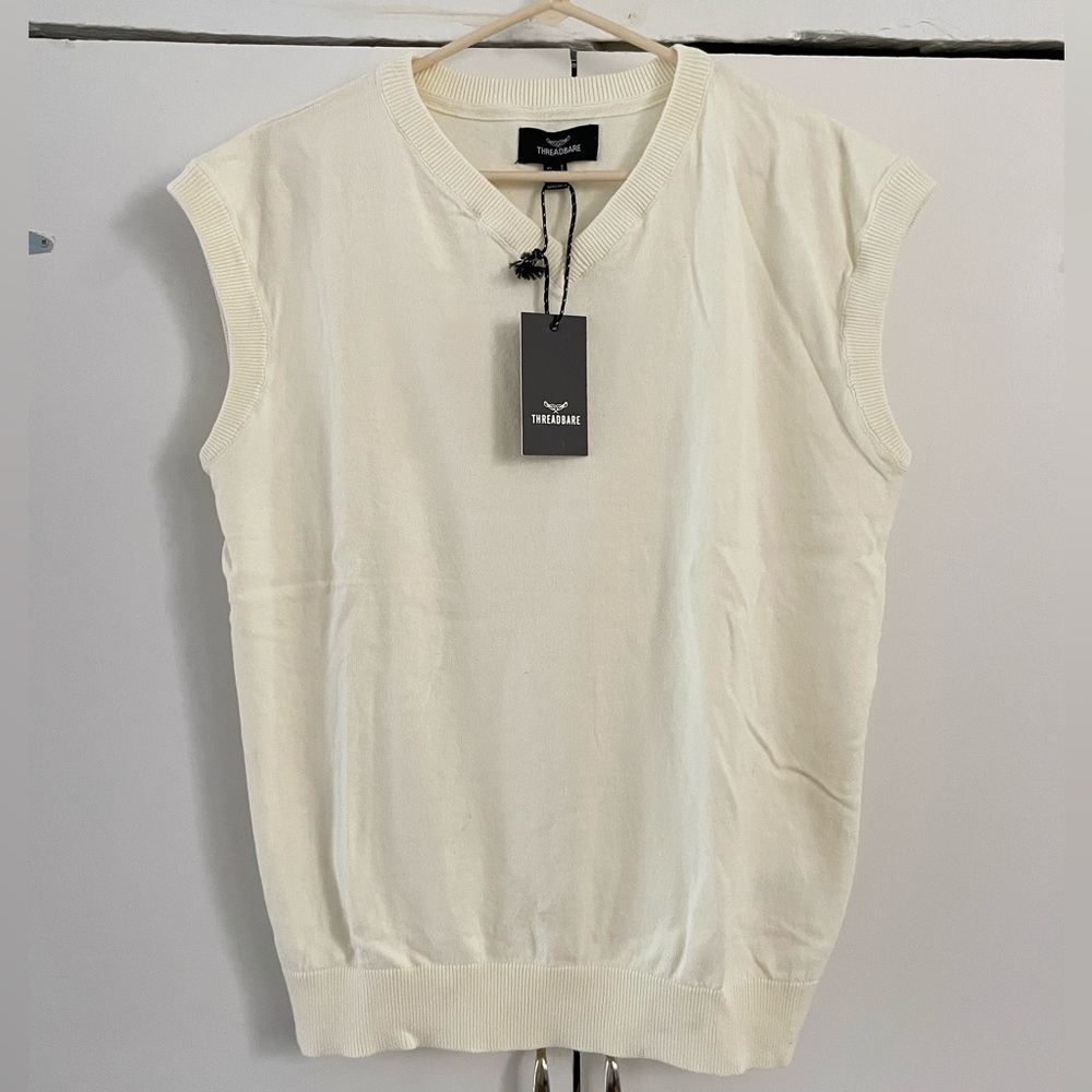 V-neck sweater vest in cream